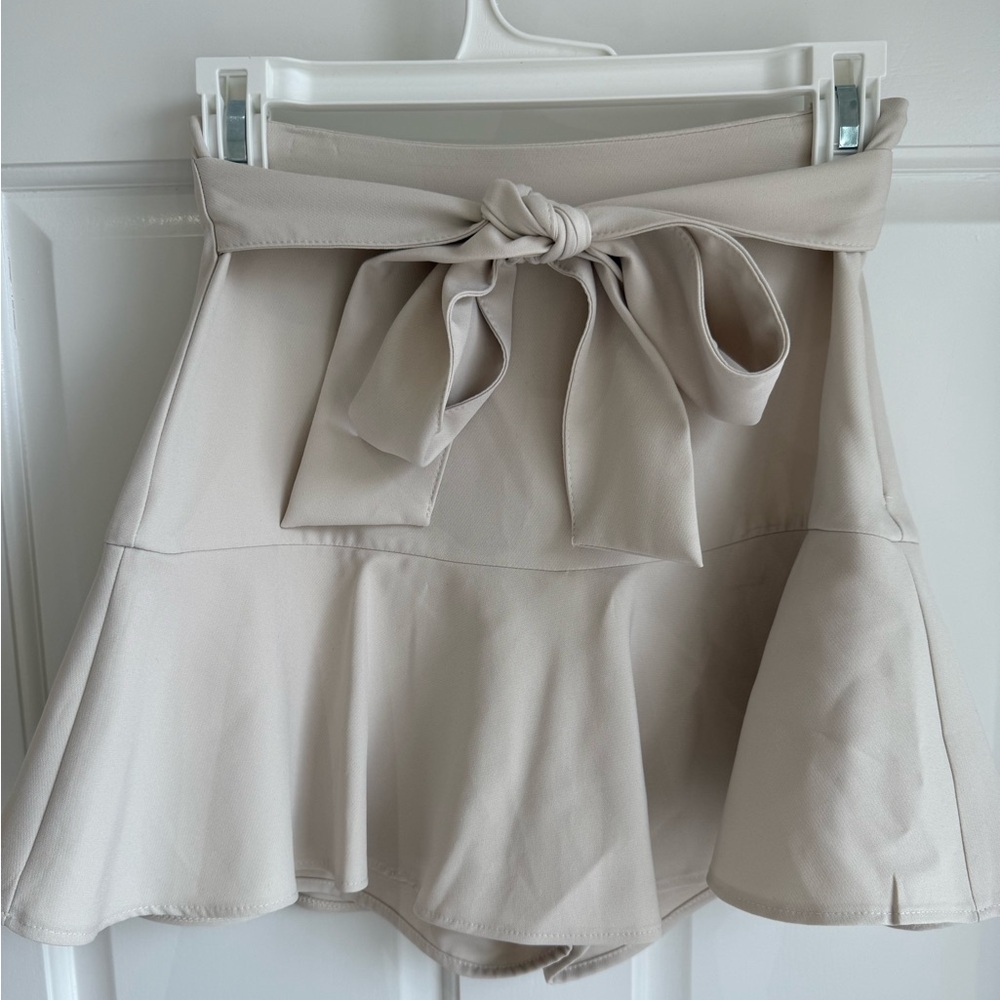 Zara Cream Tie-Waist Skort